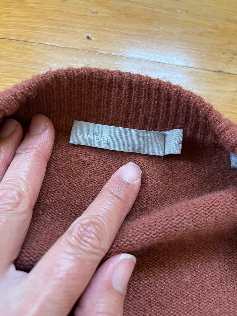 Vince 100% cashmere baggy minimalist cardigan sweater terracotta S M dusty rose